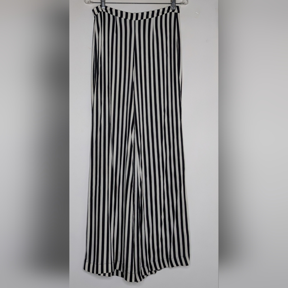 Reformation • Sorrenti Pant in Alcatraz Stripe - Picture 3 of 6